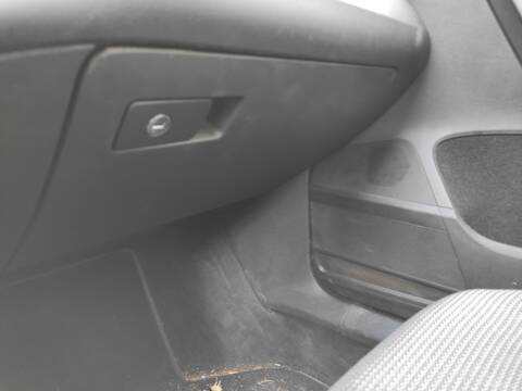 Guantera Volkswagen Passat CFFB BERLINA
