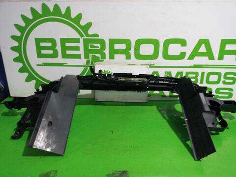 Foto 2ª: Panel Frontal Renault Megane CONFORT AUTHENTIQUE 112CV [K4M] (2003)