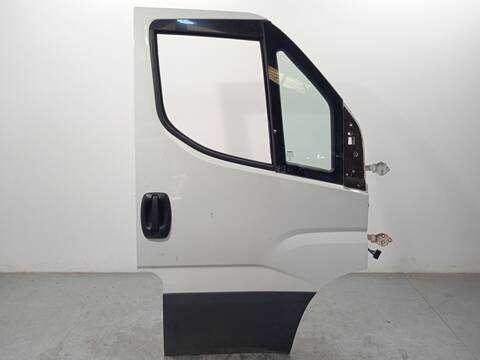 Puerta Delantera Derecha Iveco Daily 35S16 35C16 70C16 160CV 118KW FURGONETA