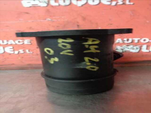Foto 2ª: Caudalimetro Audi A4 2.0 20V CAT (131CV) [ALT]
