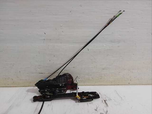 Cerradura Puerta Delantera Izquierda Toyota Auris 1.33 DUAL-VVTI NRE150_) 101CV