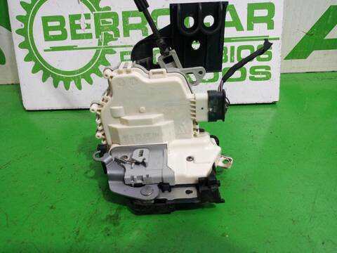 Foto 2ª: Cerradura Puerta Delantera Derecha Seat Altea STYLE ECOMOTIVE 105CV [CAYC] (2006)