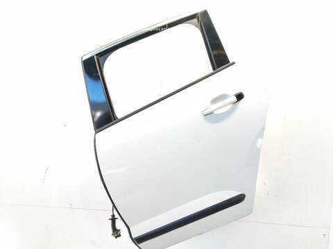 Puerta Trasera Izquierda Peugeot 3008 1.6 BLUEHDI 120