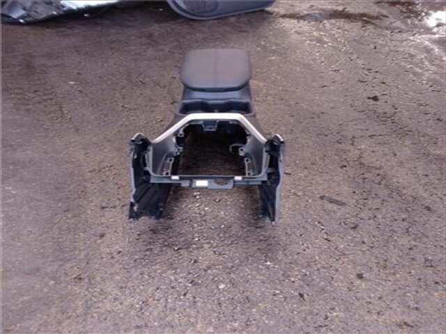 Foto 3ª: Consola Central Toyota Rav4 HÍBRIDO HYBRID 4X2 BUSINESS [HÍBRIDO 160 KW ( 2.5 LTR. - 131 KW 16V)] [A25A-FXS]