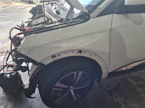 Aleta Delantera Izquierda Peugeot 3008 ALLURE 131CV 96KW