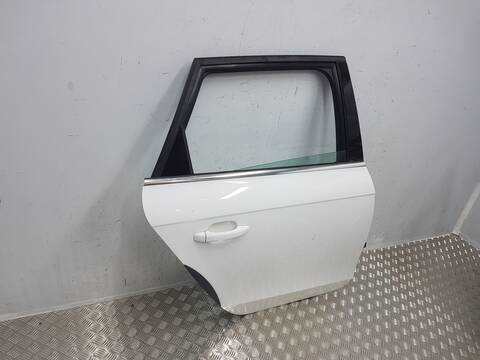 Foto 2ª: Puerta Trasera Derecha Audi A4 2.0 TDI 105KW) (2012)