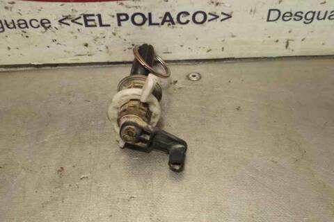 Foto 2ª: Cerradura Puerta Delantera Derecha Renault Megane 1.9 DCI AUTHENTIQUE BERLINA 102CV 75KW I FASE 2 BERLINA BA0) [F9Q K7] (2001)