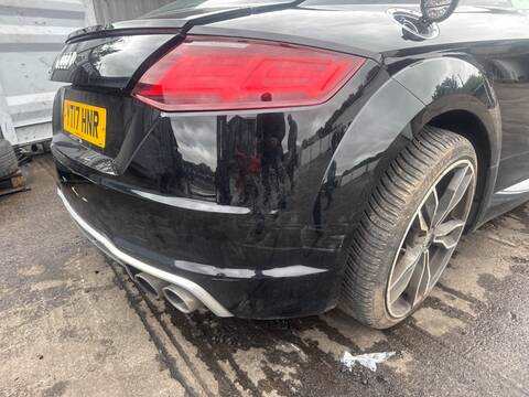 Foto 3ª: Paragolpes Trasero Audi Tt 310 CV 228KW [CJXG, CJX] (2017)
