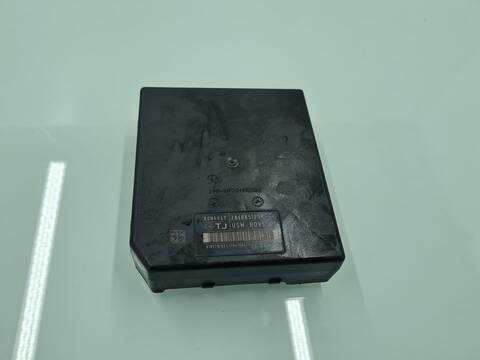 Foto 4ª: Caja Reles Fusibles Renault Megane LIMITED BERLINA 95CV 70KW III BERLINA 5 P [K9K R8] (2015)