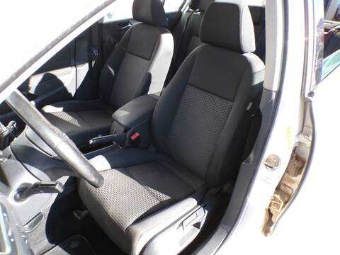Asiento Delantero Izquierdo Volkswagen Golf CBD