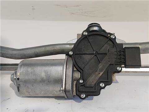 Foto 2ª: Motor Limpia Delantero Skoda Fabia 1.2 STYLE 86CV 63KW [CBZ] (2011)
