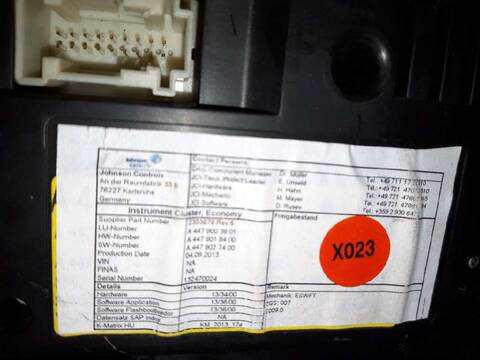 Foto 3ª: Cuadro de Instrumentos Mercedes Vito 1.6 CDI CAT 114CV 84KW (2014)