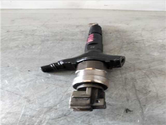 Foto 3ª: Inyectores Opel Vectra 3.0 COMFORT [3.0 LTR. - 130 KW V6 CDTI CAT (Y 30 DT - LB5)] [Y30DT]