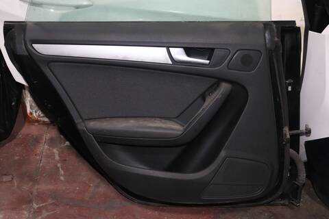 Foto 3ª: Puerta Trasera Izquierda Audi A5 CAHA (2009)
