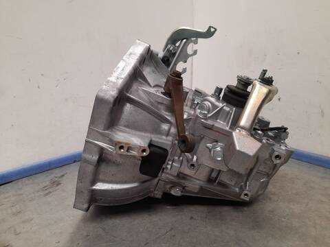 Foto 3ª: Caja Cambios Toyota Yaris ACTIVE 69CV 51KW [1KR] (2018)