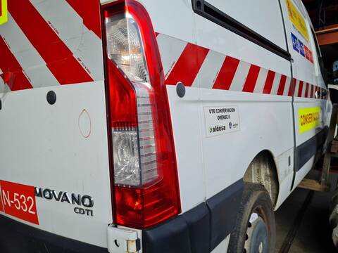 Foto 3ª: Piloto Trasero Derecho Opel Movano FG. L1H2 3 3T 131CV 96KW [M9T704] (2018)