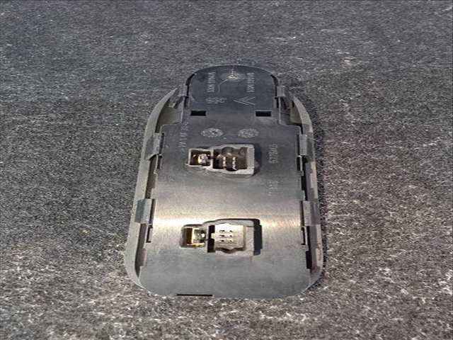 Foto 2ª: Botonera Elevalunas Citroen C5 4HXDW12TED4FAP BERLINA AUT. (2005)