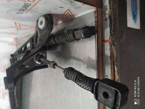 Foto 4ª: Palanca de Cambio Volkswagen Golf ADVANCE 105CV 77KW [CAY] (2010)