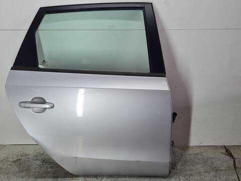 Puerta Trasera Derecha Hyundai i30 1.6 CRDI CAT 90CV 66KW