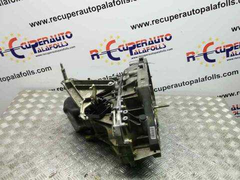 Foto 2ª: Caja Cambios Nissan Almera VERSION INDEFINIDA (2000)