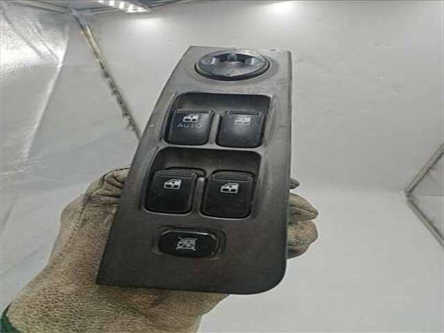 Foto 2ª: Botonera Elevalunas Hyundai Matrix 1.5 CRDI [D4FA]
