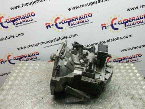 Foto 3ª: Caja Cambios Chrysler Voyager VERSION INDEFINIDA (1998)