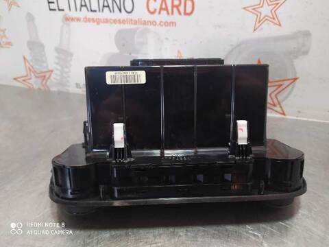 Foto 3ª: Mando Climatizador Kia Sportage DRIVE 4X2 136CV 100KW [D4H4] (2014)