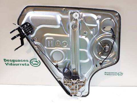 Foto 2ª: Elevalunas Manual Trasero Derecho Kia Venga CONCEPT 90CV 66KW [G4FA] (2016)