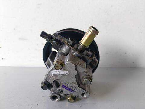 Foto 3ª: Bomba de Direccion Mitsubishi Lancer 2500 TD AMERICAN SPIRIT 4-PTAS.) 99CV