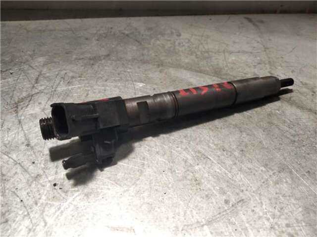 Foto 2ª: Inyectores Volvo V60 