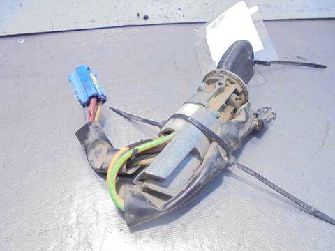 Foto 2ª: Motor de Arranque Peugeot 206 1.4 75CV 55KW [KFW] (2002)