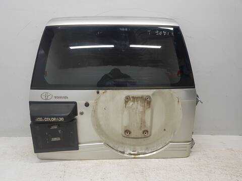 Portón Toyota Land Cruiser D4-D VX 5-PTAS.)