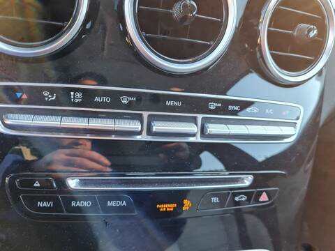 Foto 2ª: Mando Climatizador Mercedes Clase C 160 C 220 CDI BLUETEC 205.004) 170CV 125KW [651921] (2016)