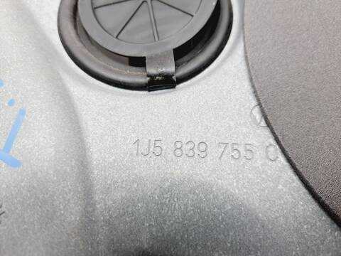 Foto 3ª: Elevalunas Manual Trasero Izquierdo Volkswagen Bora CONCEPTLINE BERLINA 101CV 74KW [AKL] (2000)