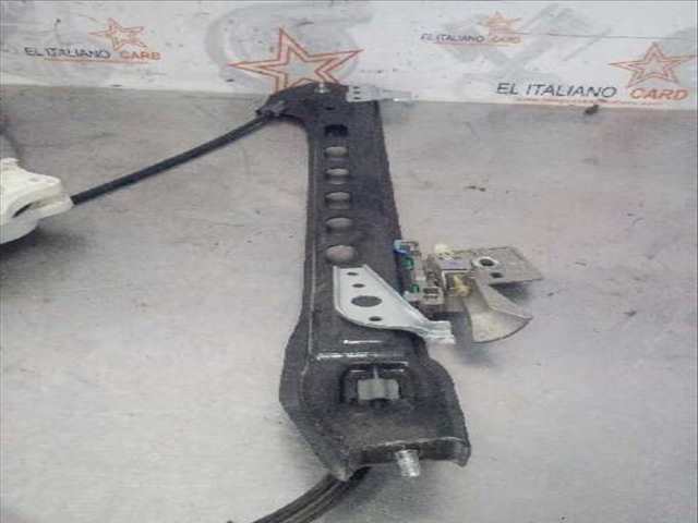 Foto 3ª: Elevalunas Manual Trasero Derecho Mercedes Clase C 160 350 219.356) 272CV 200KW [272964] (2004)