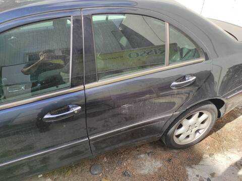 Puerta Trasera Izquierda Mercedes Clase C 160 612962 BERLINA
