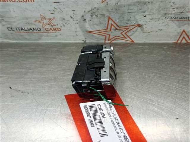 Foto 4ª: Botonera Elevalunas Mercedes Clase S 220 500 221.071) BERLINA 388CV 285KW [M273961] (2006)