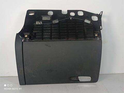 Guantera Audi A4 2.0 131CV 96KW