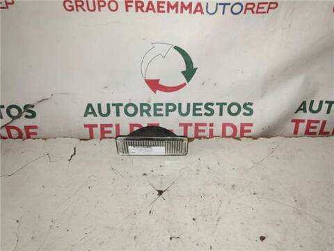 Faro Antiniebla Delantero Derecho Toyota Camry 2.0