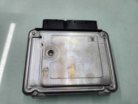 Foto 3ª: Centralita Motor ECU Volkswagen Golf HIGHLINE BERLINA 105CV 77KW [BXE] (2006)