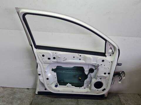 Foto 3ª: Puerta Delantera Izquierda Nissan Qashqai ACENTA 4X4 131CV 96KW [R9M] (2009)