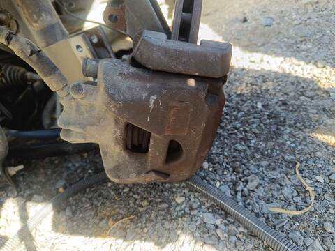 Pinza Freno Delantera Izquierdo Peugeot 5008 BHZ