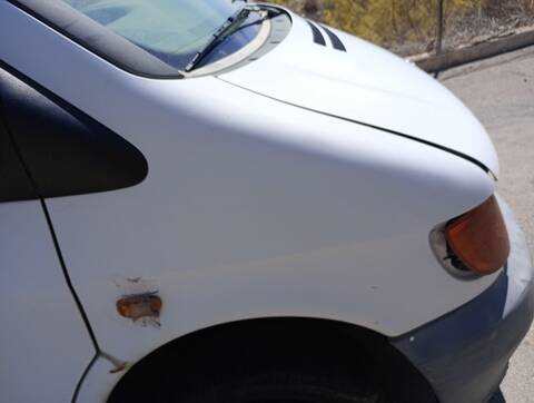 Foto 3ª: Aleta Delantera Derecha Mercedes Vito 110 D EURO 2 638.174) 98CV 72KW [601 D23LA] (1997)