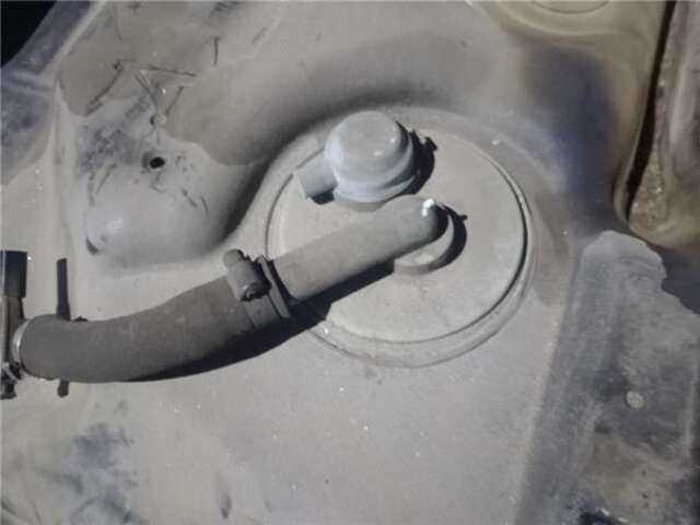 Foto 2ª: Deposito de Combustible Ford Windstar 3.0 BÁSICO (1999- ) [3.0 LTR. - 108 KW V6 CAT]