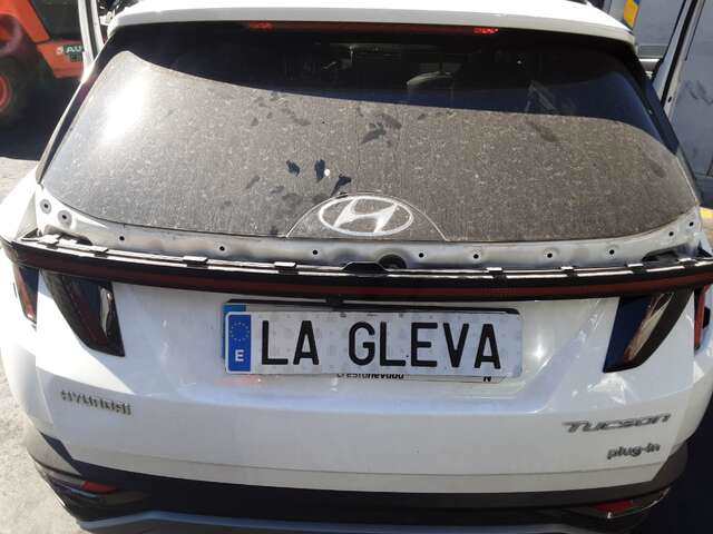 Foto 2ª: Portón Hyundai Tucson 1.6 TGDIHIBRID 179CV 0CV [G4FT] (2021)