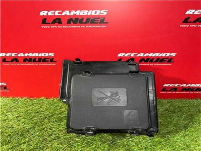 Caja Reles Fusibles Renault Trafic M9R Z7 170CV 125KW FURGON