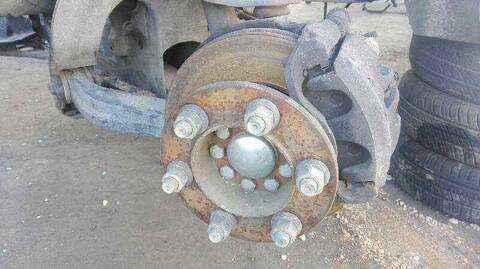 Foto 3ª: Mangueta Delantera Izquierda Iveco Daily EINZELKABINE 35 C... RADSTAND 4100 146CV 107KW [F1CE3481J·B] (2013)