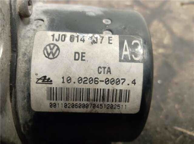 Foto 3ª: Abs Volkswagen Golf 1.6 HIGHLINE [1.6 LTR. - 74 KW]