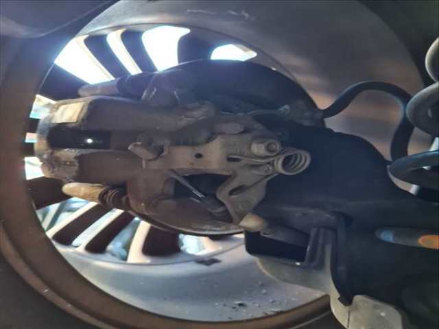Pinza Freno Trasera Izquierdo Peugeot 208 ALLURE 99CV 73KW