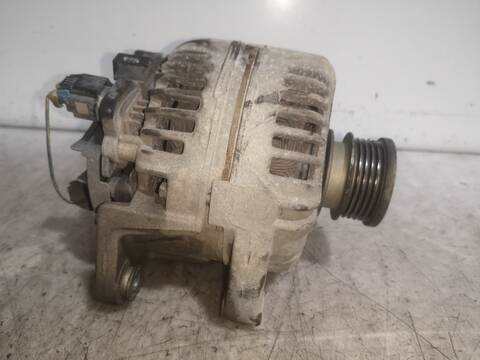 Foto 3ª: Alternador Opel Zafira A16XNT (2010)
